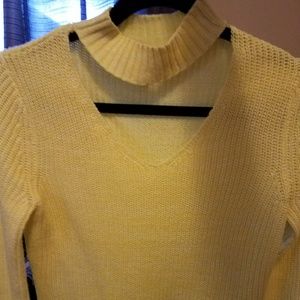 Yellow shirt long sleeves